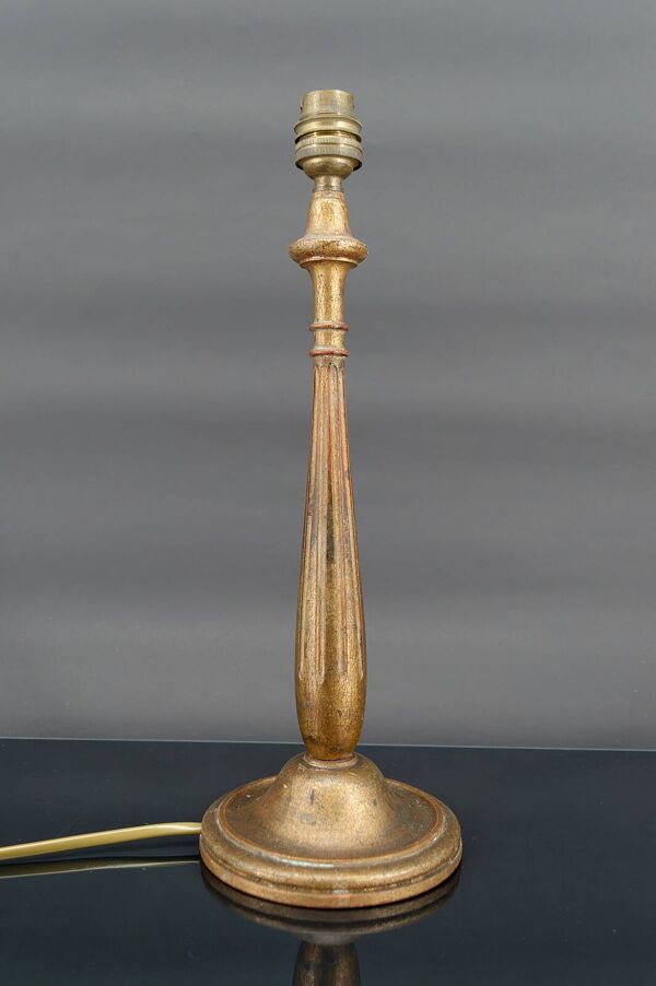 Lampe Art Deco en bois doré, France, Circa 1920