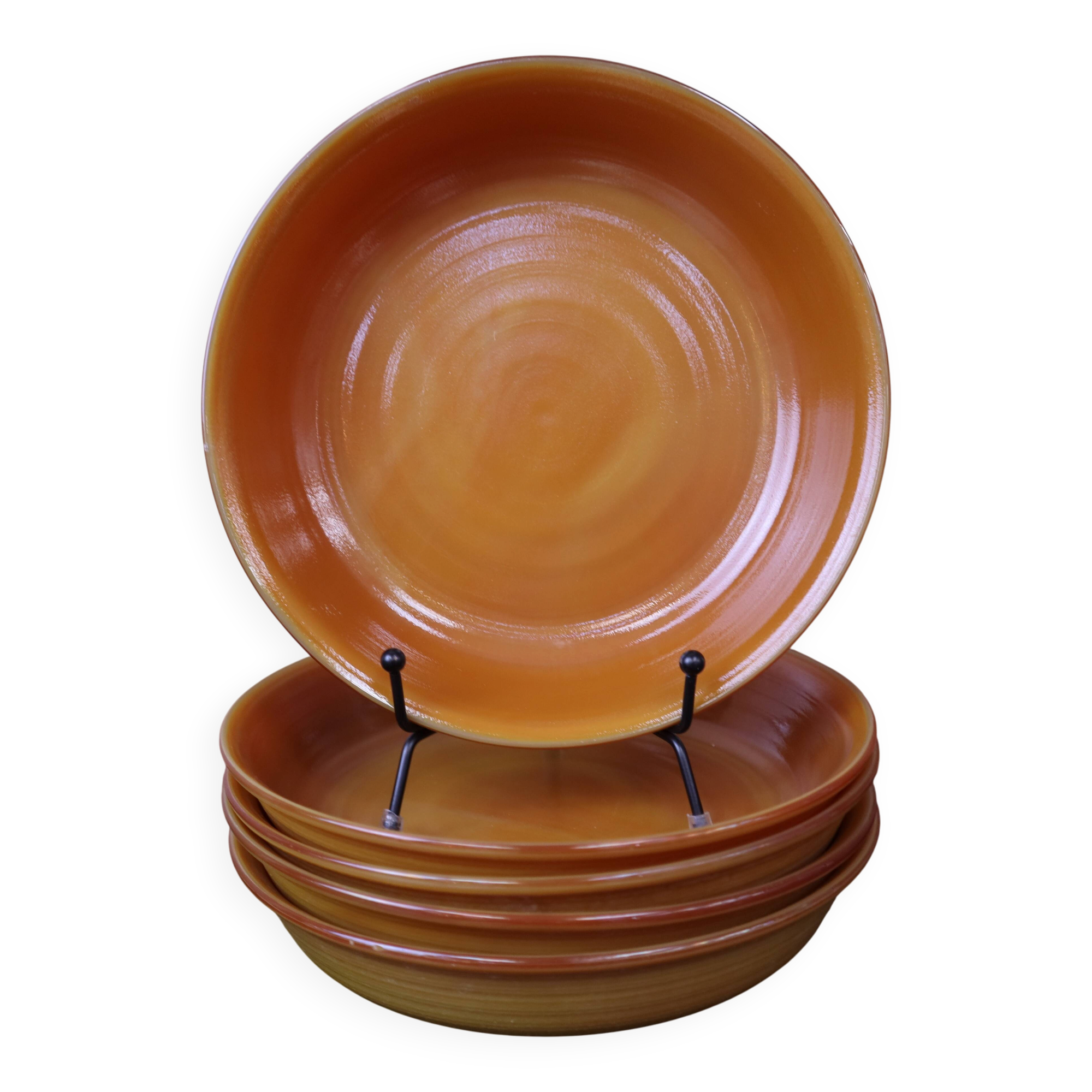 Set of 5 orange deep plates Arcopal France from the 1970s.