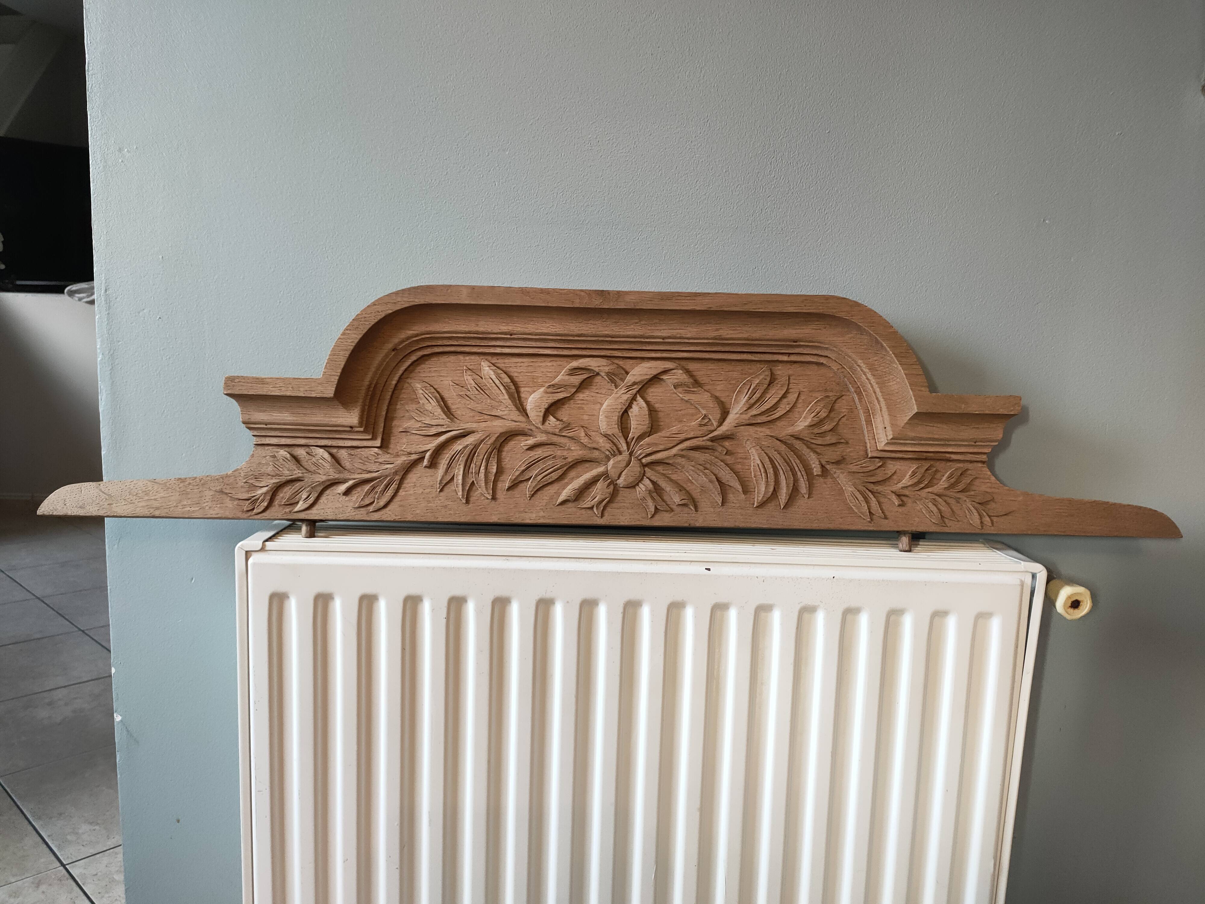 Old oak pediment