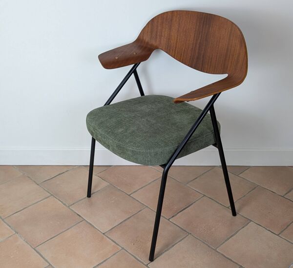 Fauteuil Robin Day pour Airborne