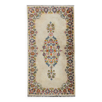 Kashan oriental Iranian rug - entirely handmade - dimensions: 1.40 X 0.68 meters