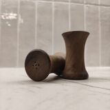 Pepper shaker