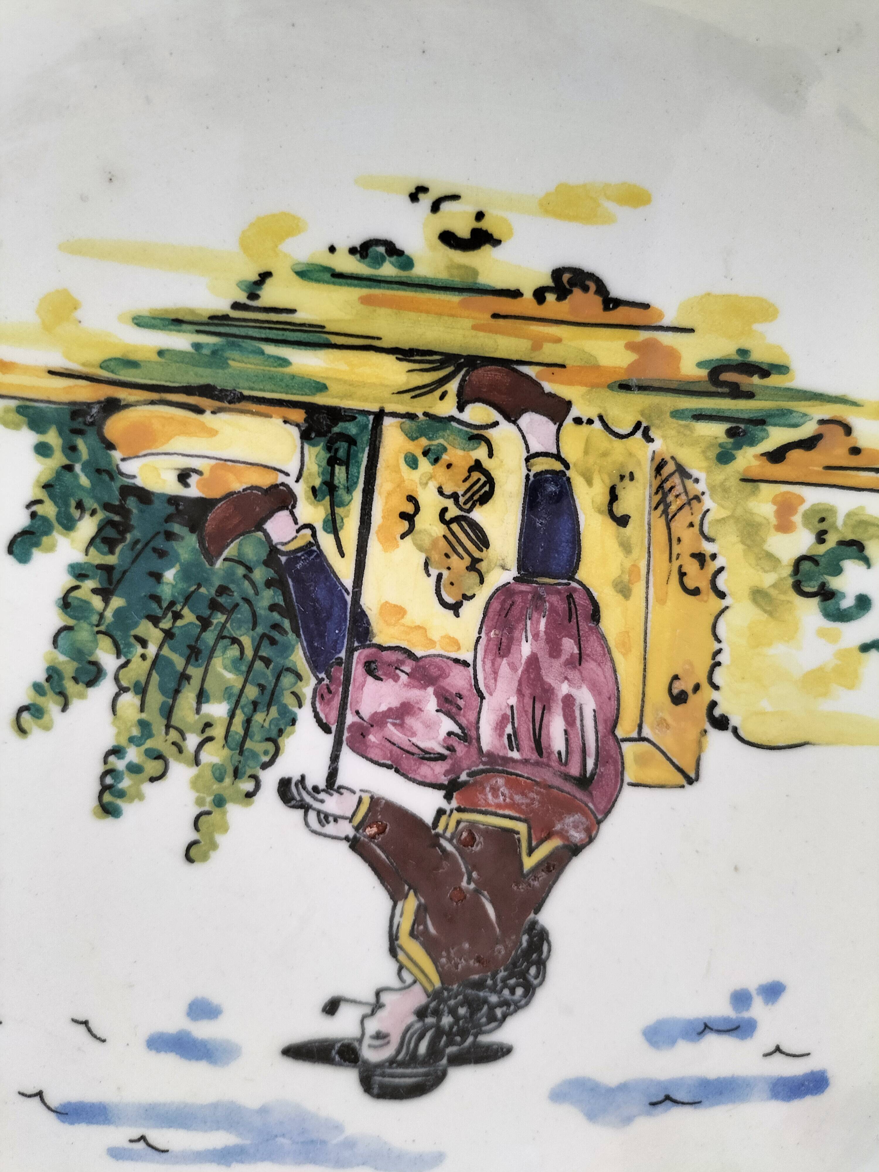 4 hand-painted earthenware plates in a holiday home style