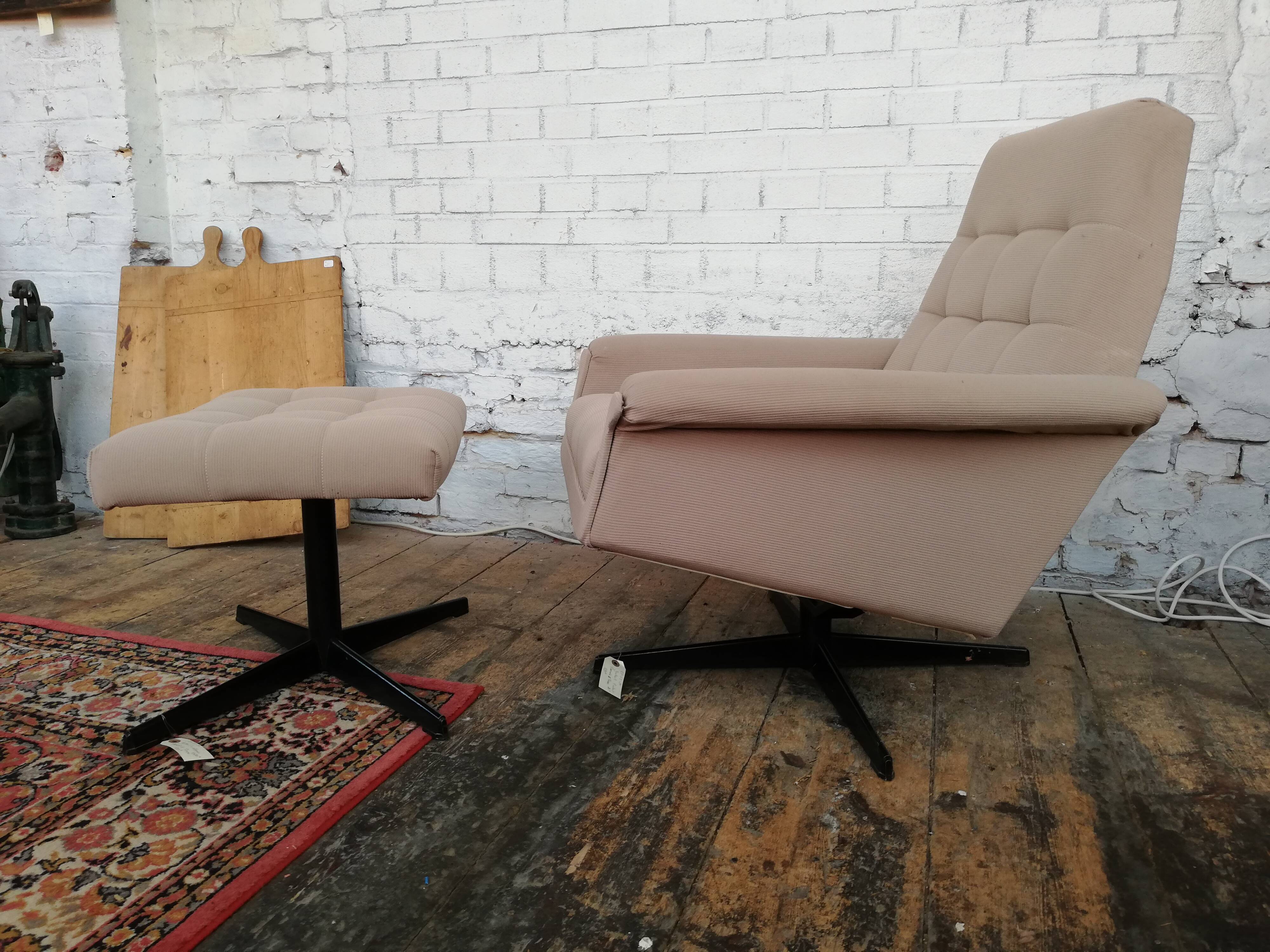 Armchair with Czech footrest, 1960, Munzar and Moravian