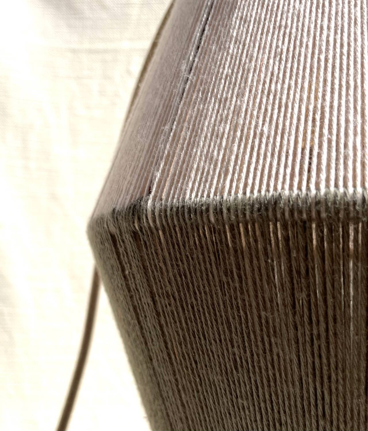 Cotton thread woven lamp