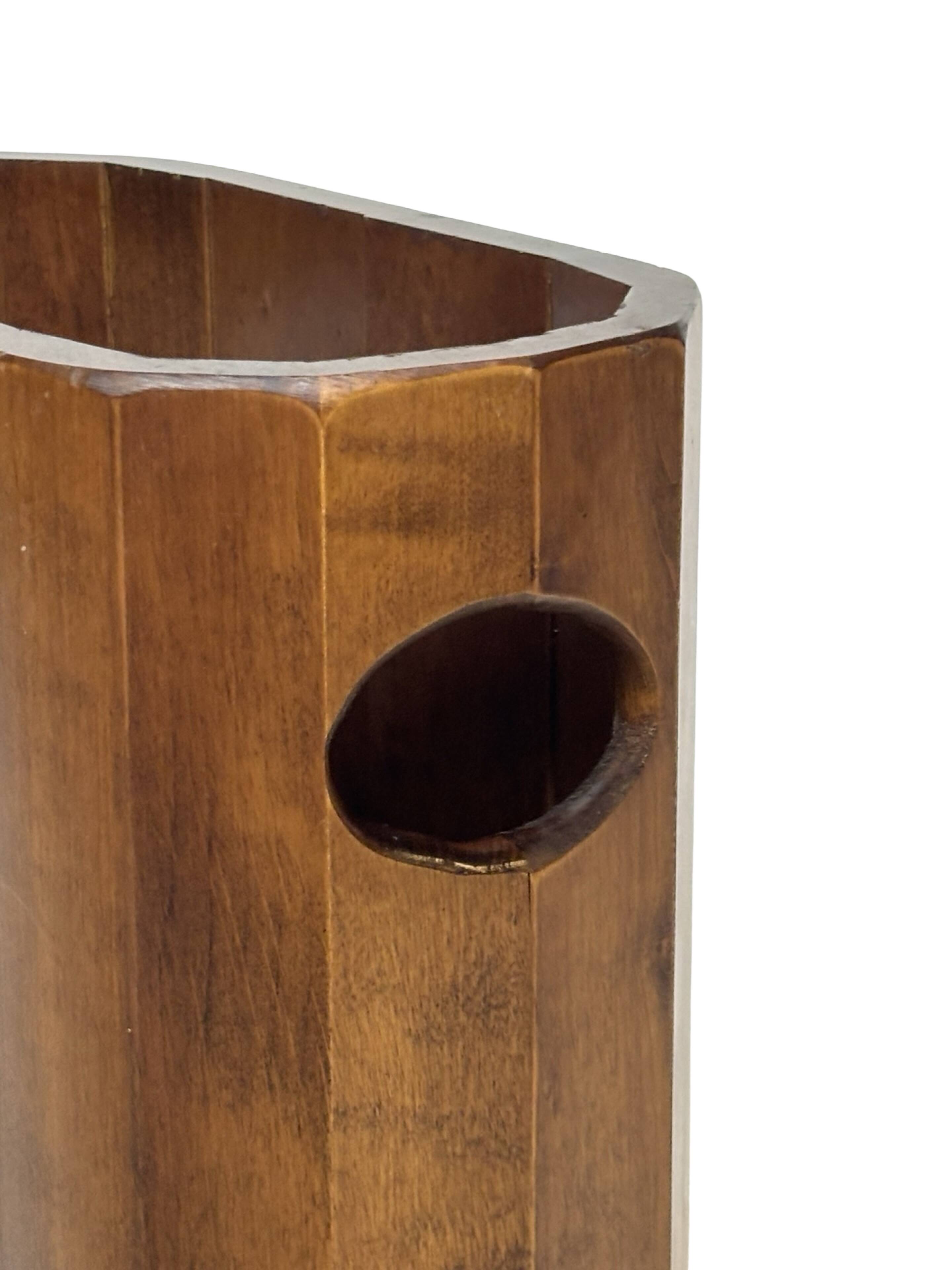 Porte-parapluies vintage en bois, design minimaliste des années 1960