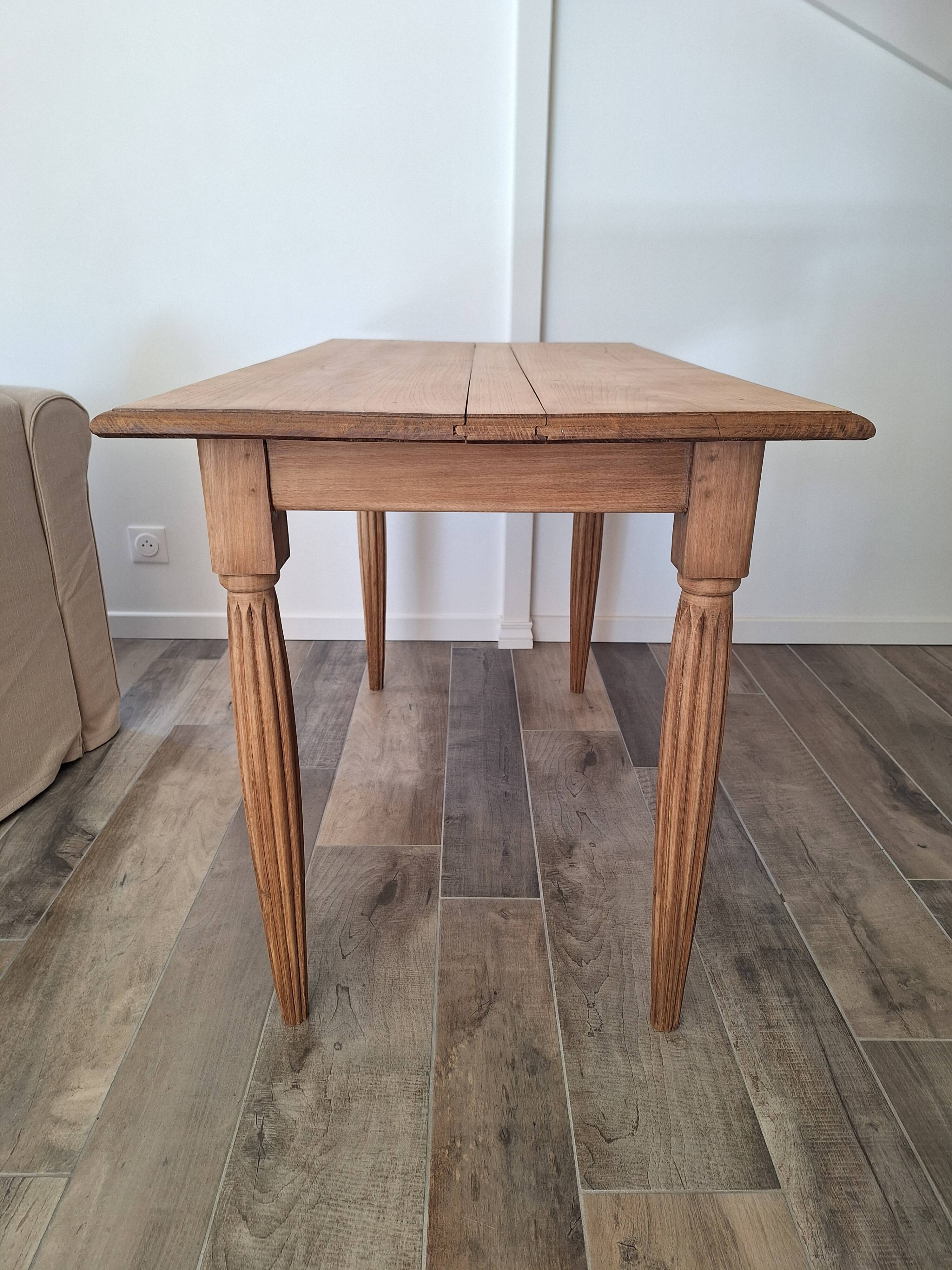 Country style oak farmhouse desk / table