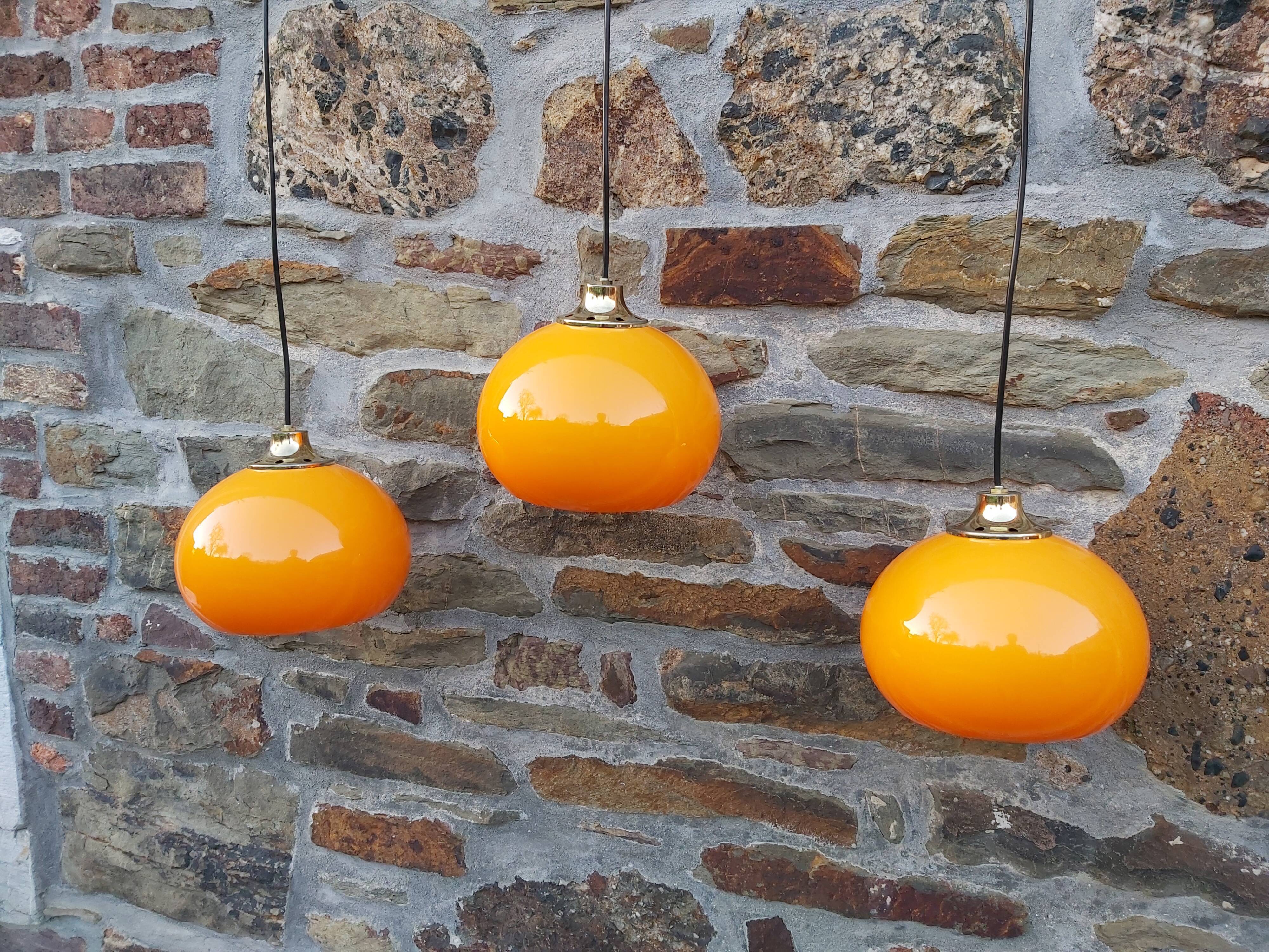 Lot de 3 suspensions orange vintage, années 70