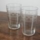 2 gobelets verres à eau en verre ancien gravé du XIXe