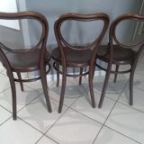 Suite of 3 chairs bistrot Thonet model heart n 28 around 1900