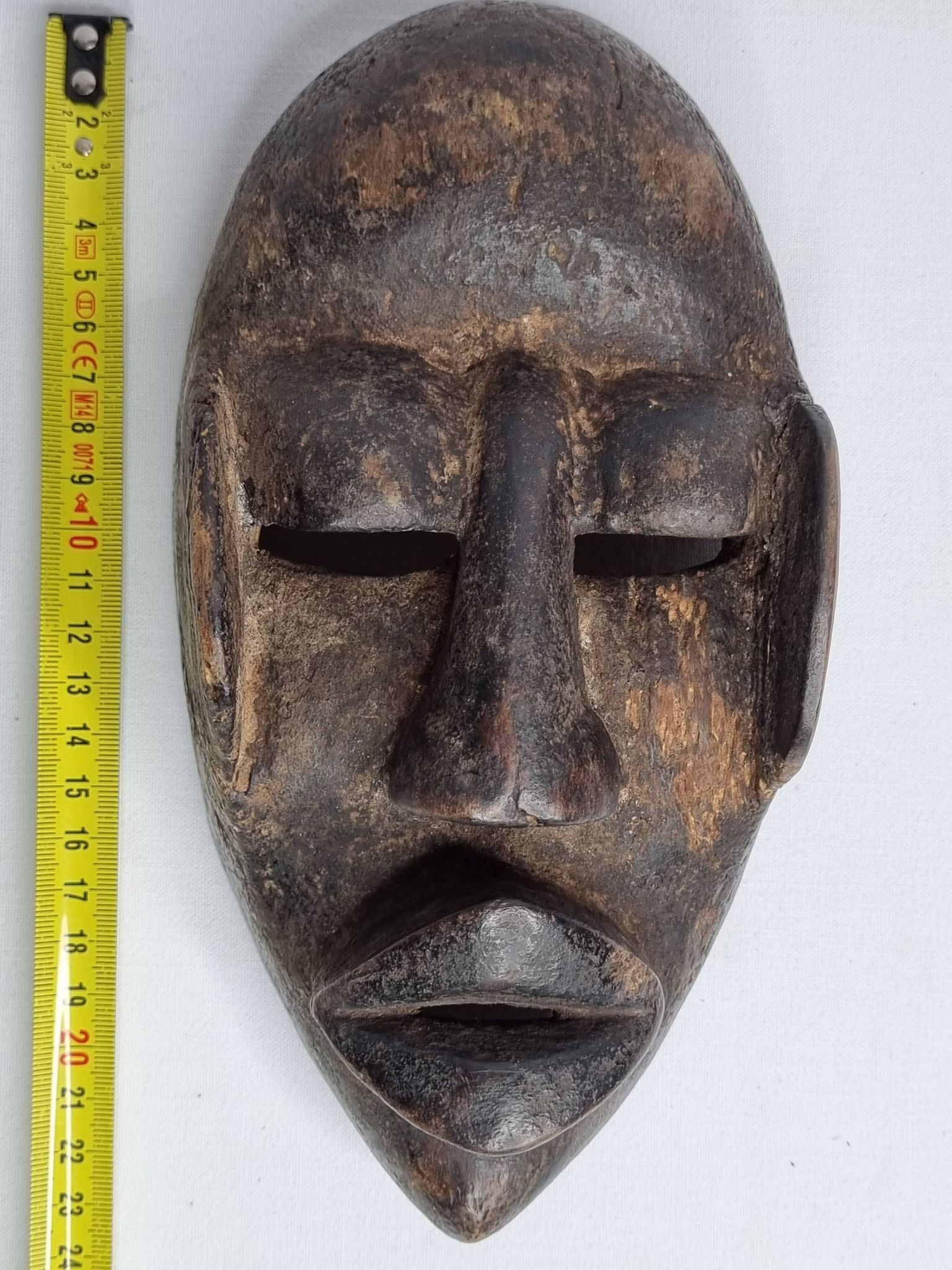 Dan Mask - Ivory Coast - Mid-20th century - Carved wood, 24 cm