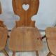Série de 4 chaises savoyarde en pin