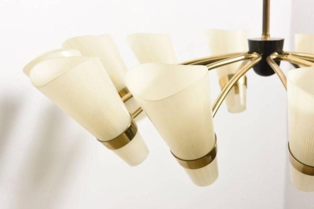 Sunburst chandelier brass of Kalmar Italy 1950 s
