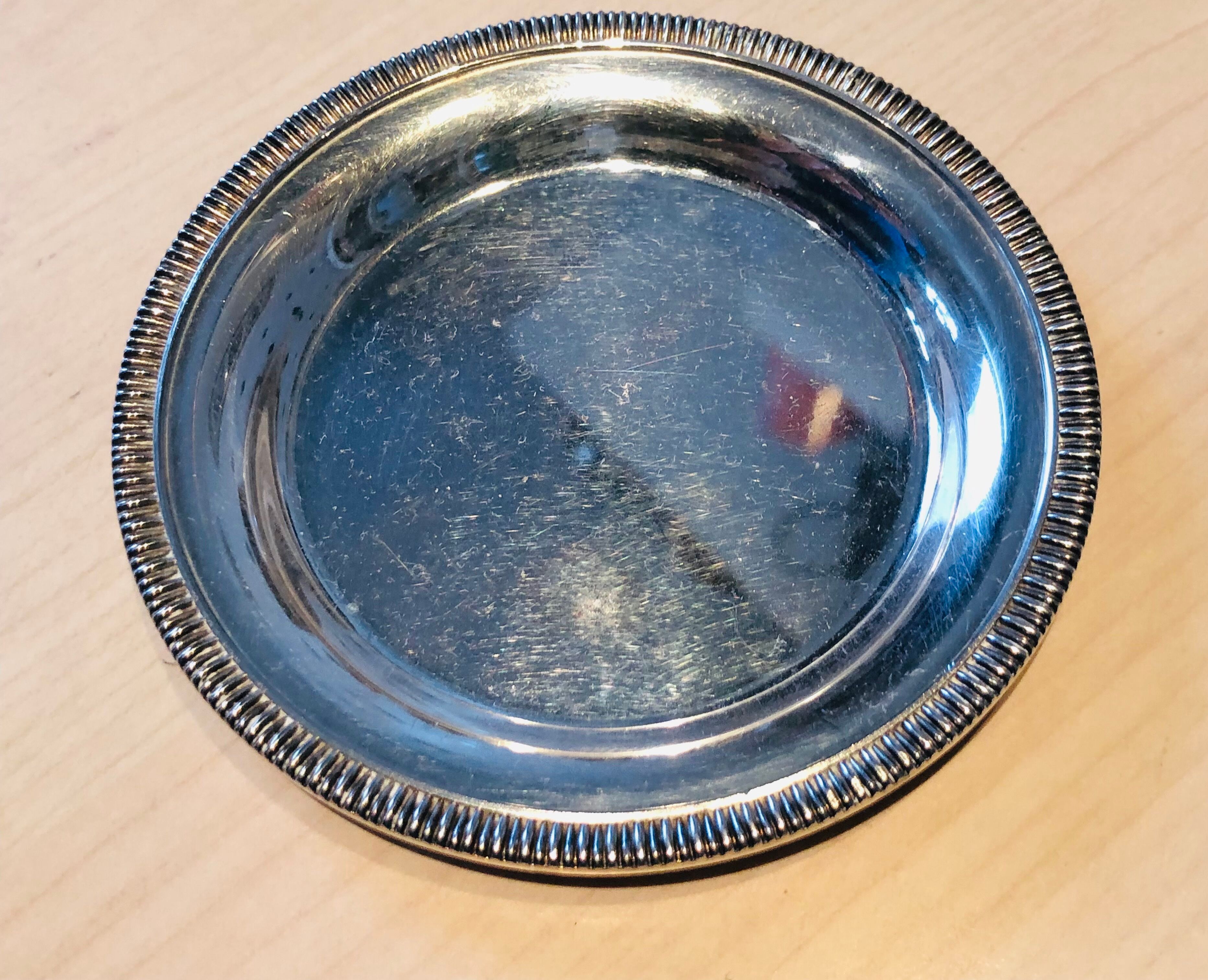 Set of 5 silver metal underglasses