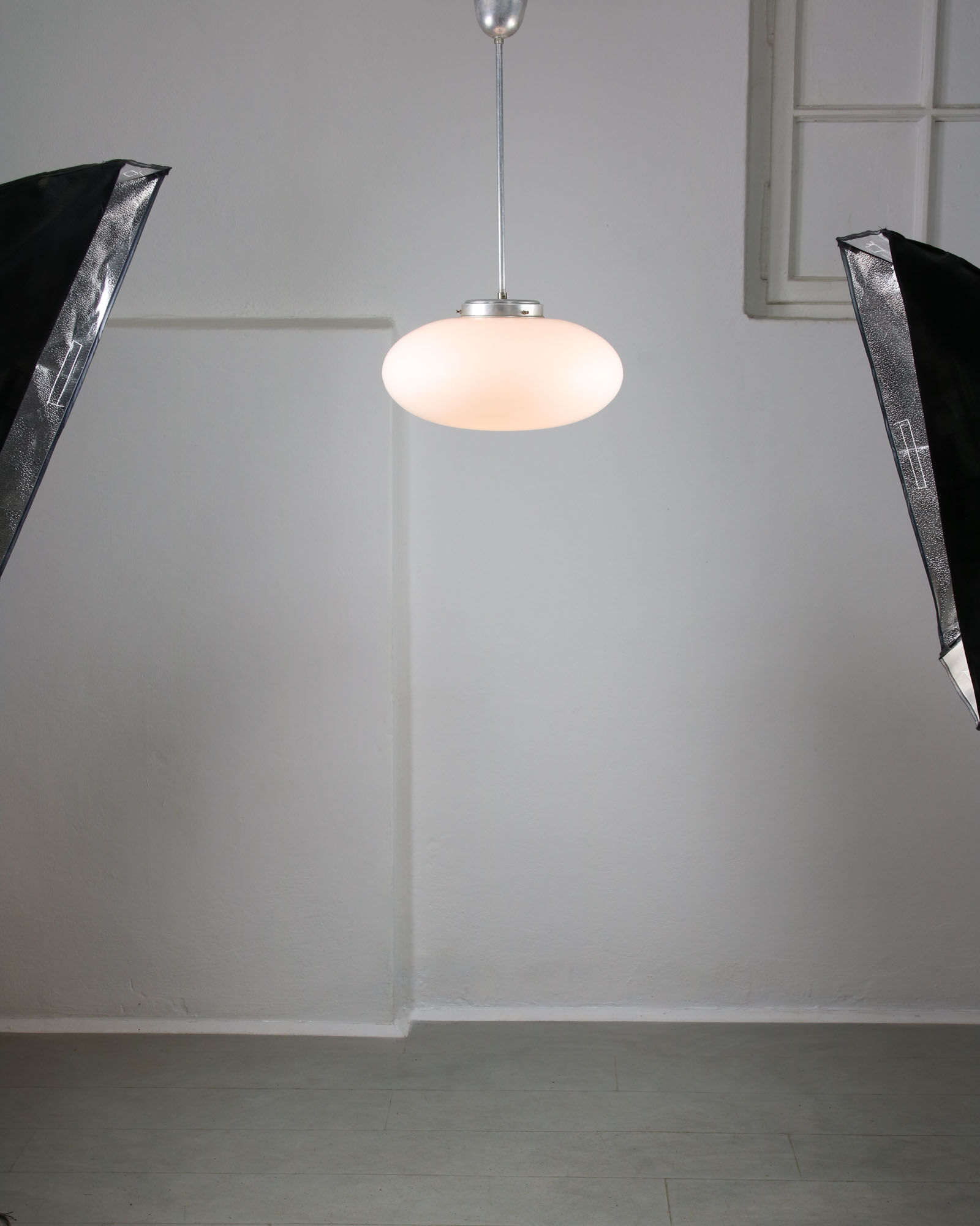 Mid-century Italian Oval Opaline Lamp
