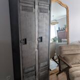 Factory wardrobe brand Atal