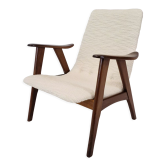 Fauteuil en teck Wébé par Louis Van Teeffelen, années 1960