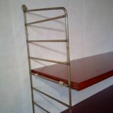 String shelf by Nisse Strinning with three mahogany shelves. Gungrey metal sides.
