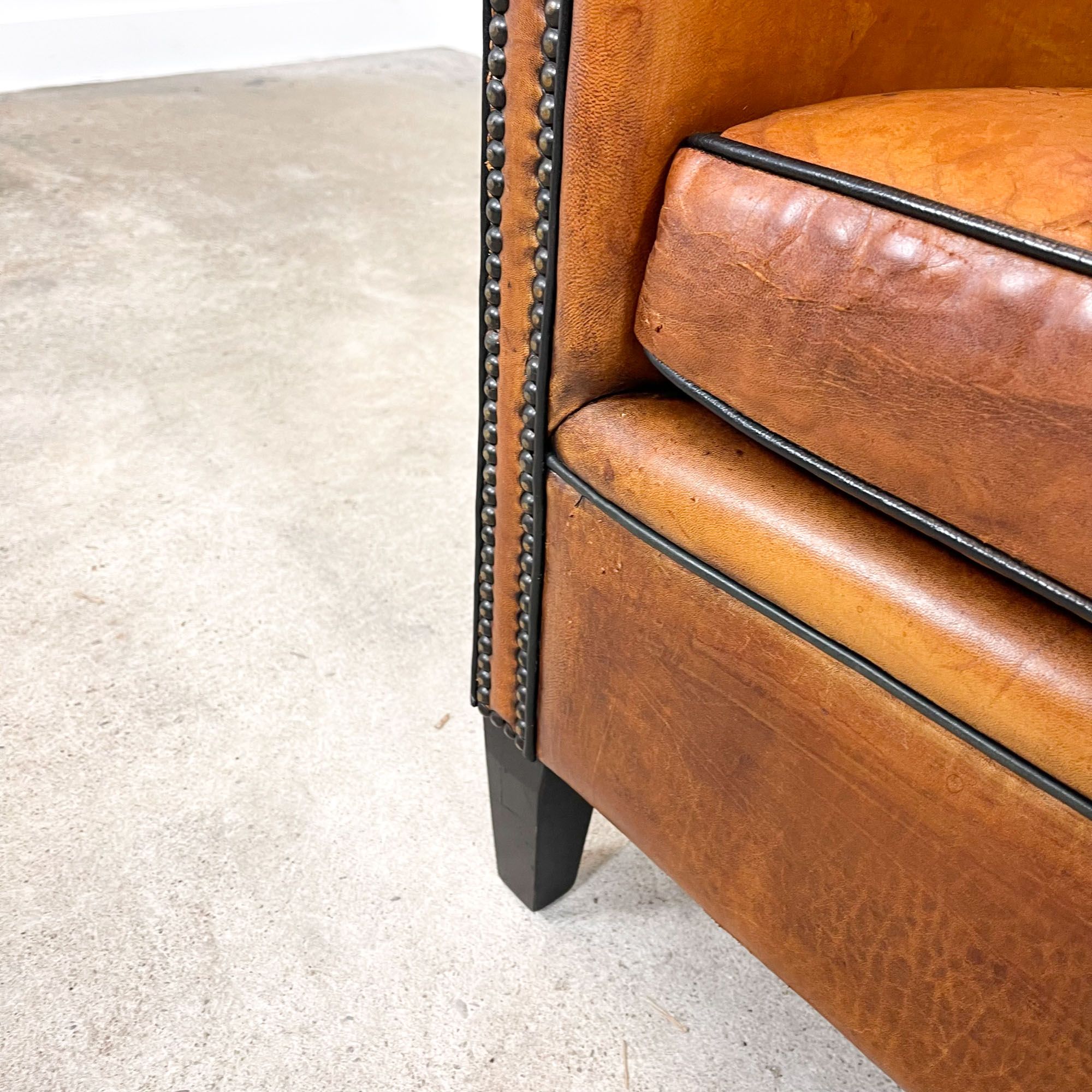 Vintage sheep leather club chair tub by Lounge atelier