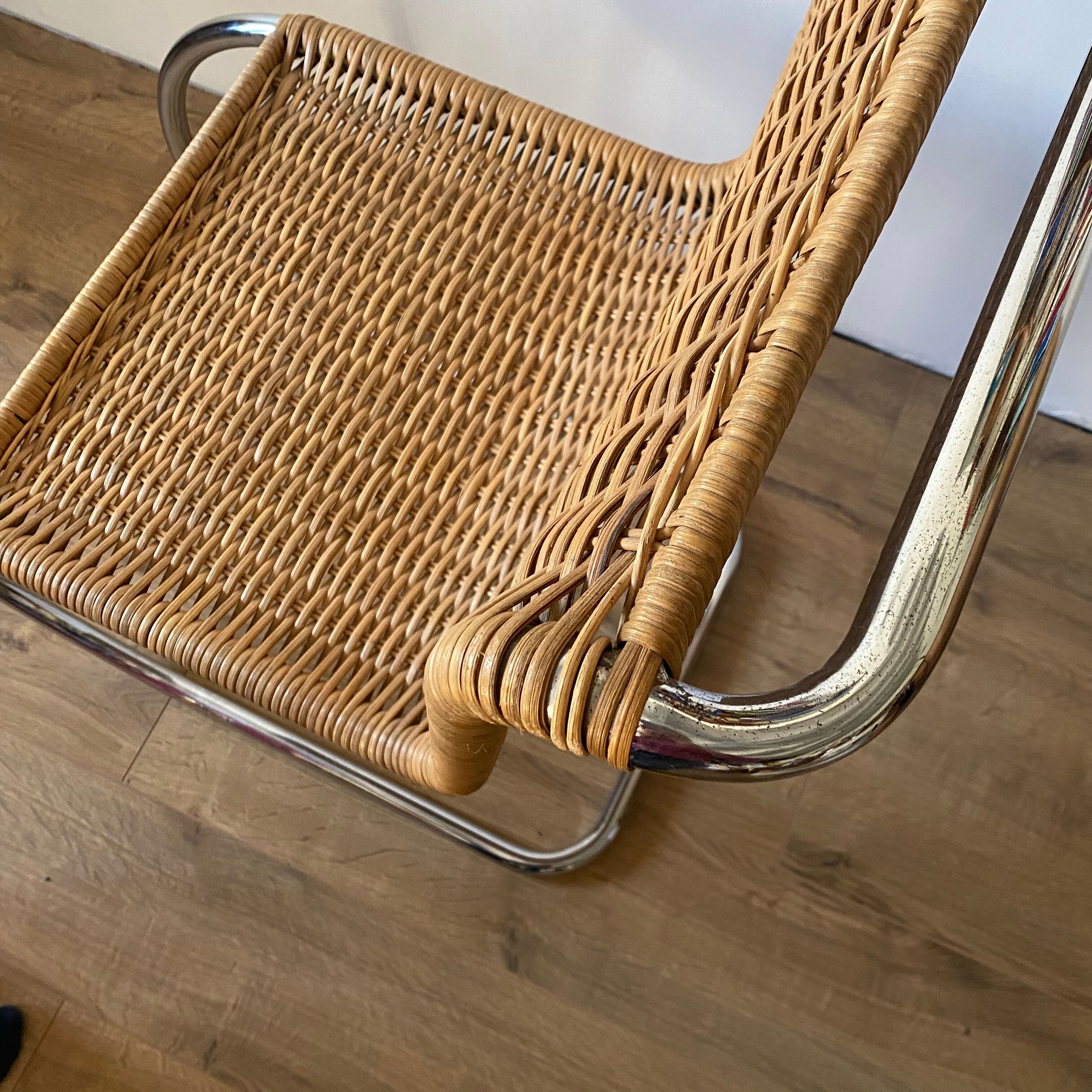 Chair MR10 mies van der Rohe rattan braided