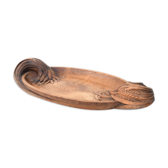 Carved wooden top signed Y. The Meur