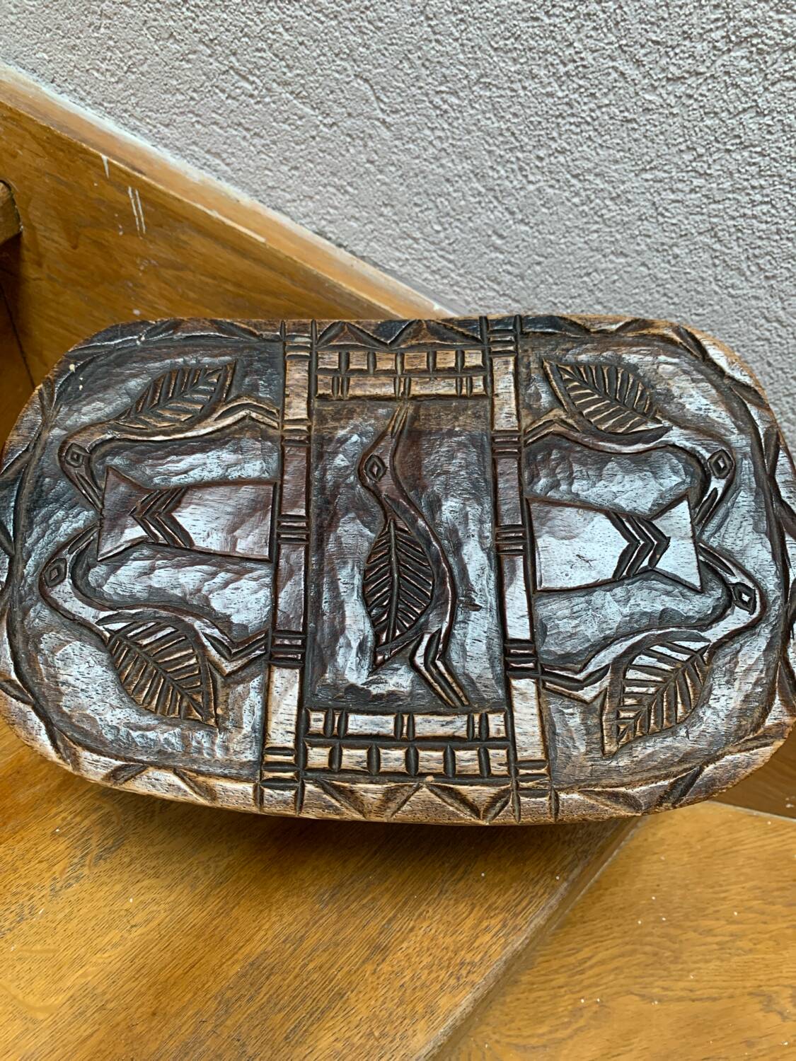 Monoxyle Quadripod Stool Animal Decor