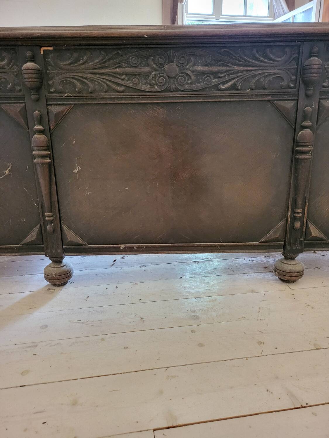 Important antique American desk in carved wood – circa 1900 –