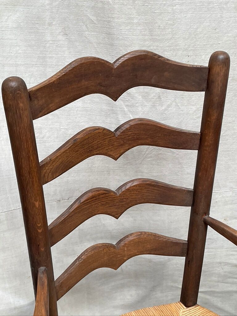 Pair of straw armchairs