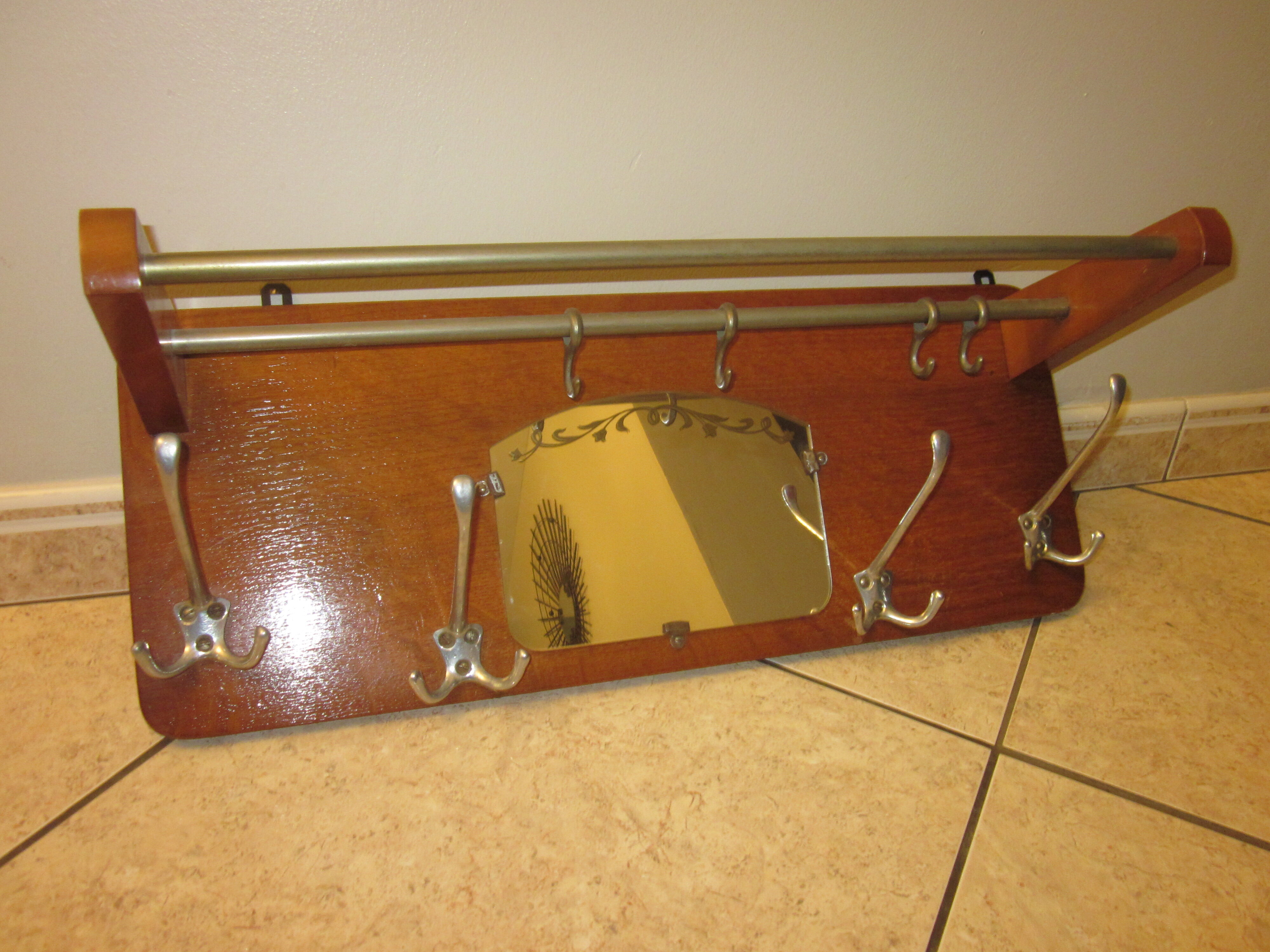 Wall coat rack of the years 50