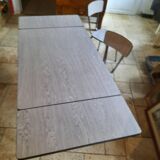 Formica table, 4 chairs and 1 stool