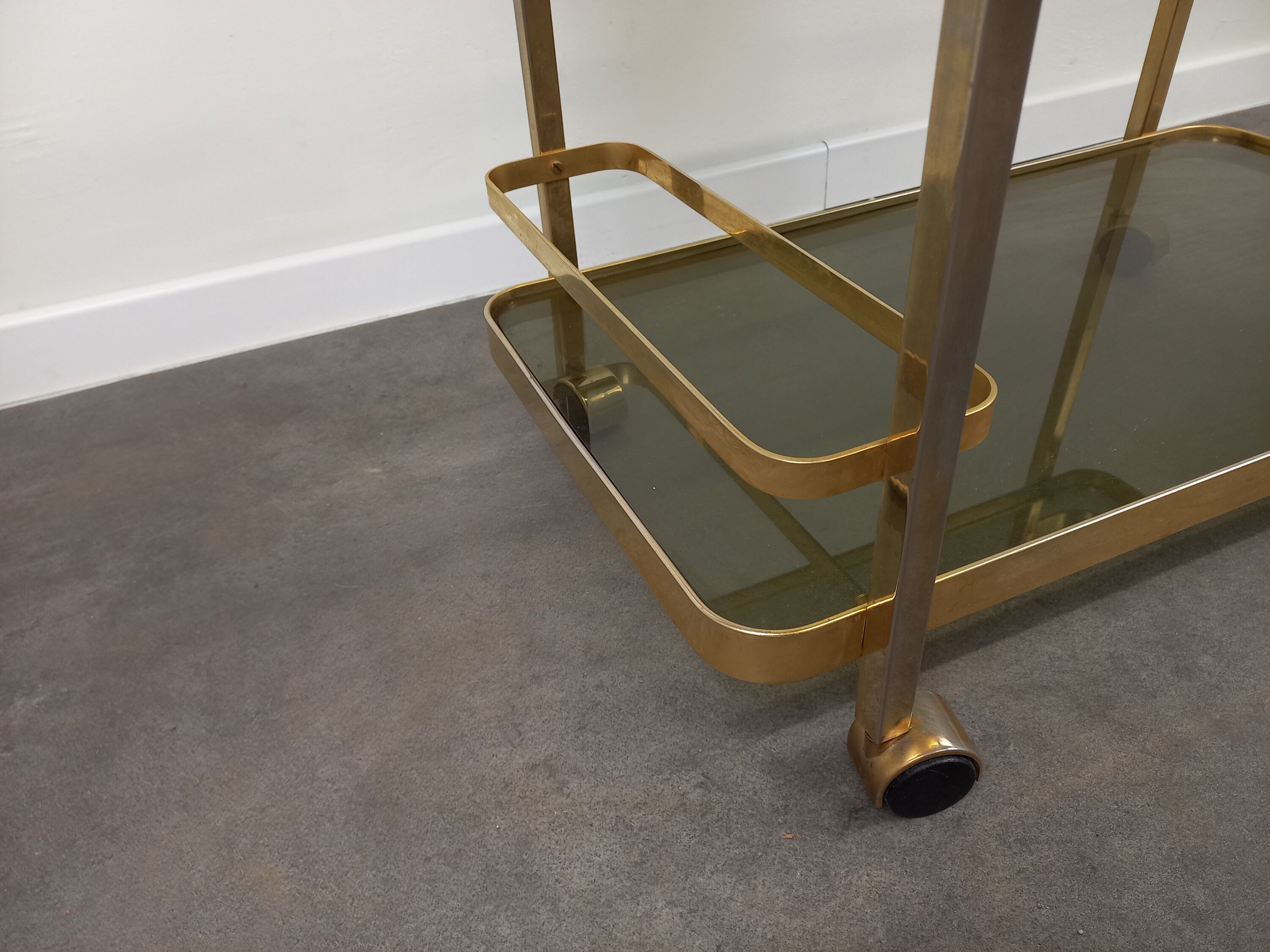 Dessert, bar on wheels 80s