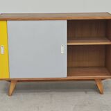 Buffet U-452 jaune et gris par Jiri Jiroutek pour Interier Praha 1960