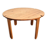 Table à manger en mélèze massif des années 1970 pour quatre personnes par Mária Szedleczky - Signée