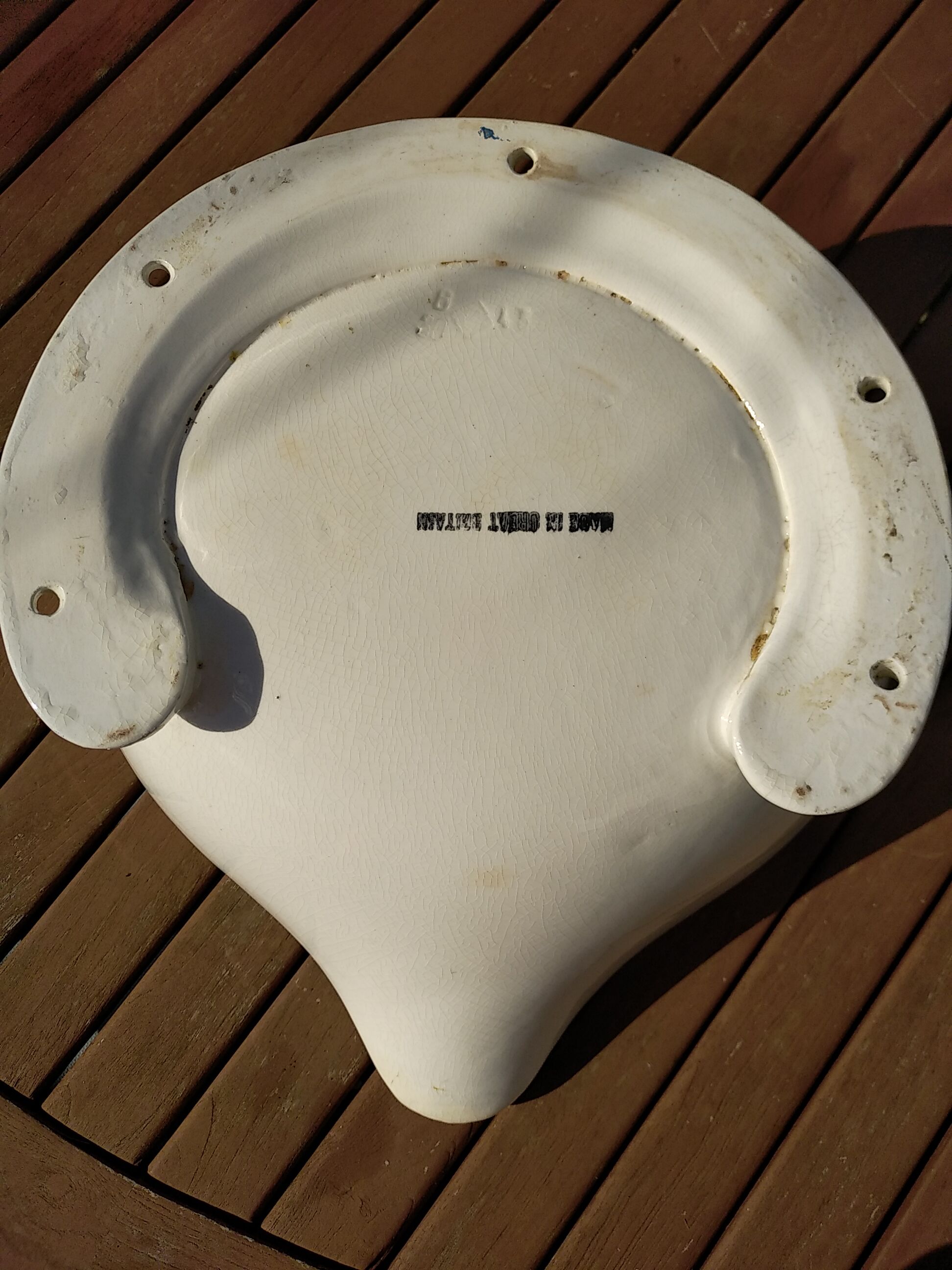 Cabin sink original liner, cracked faience