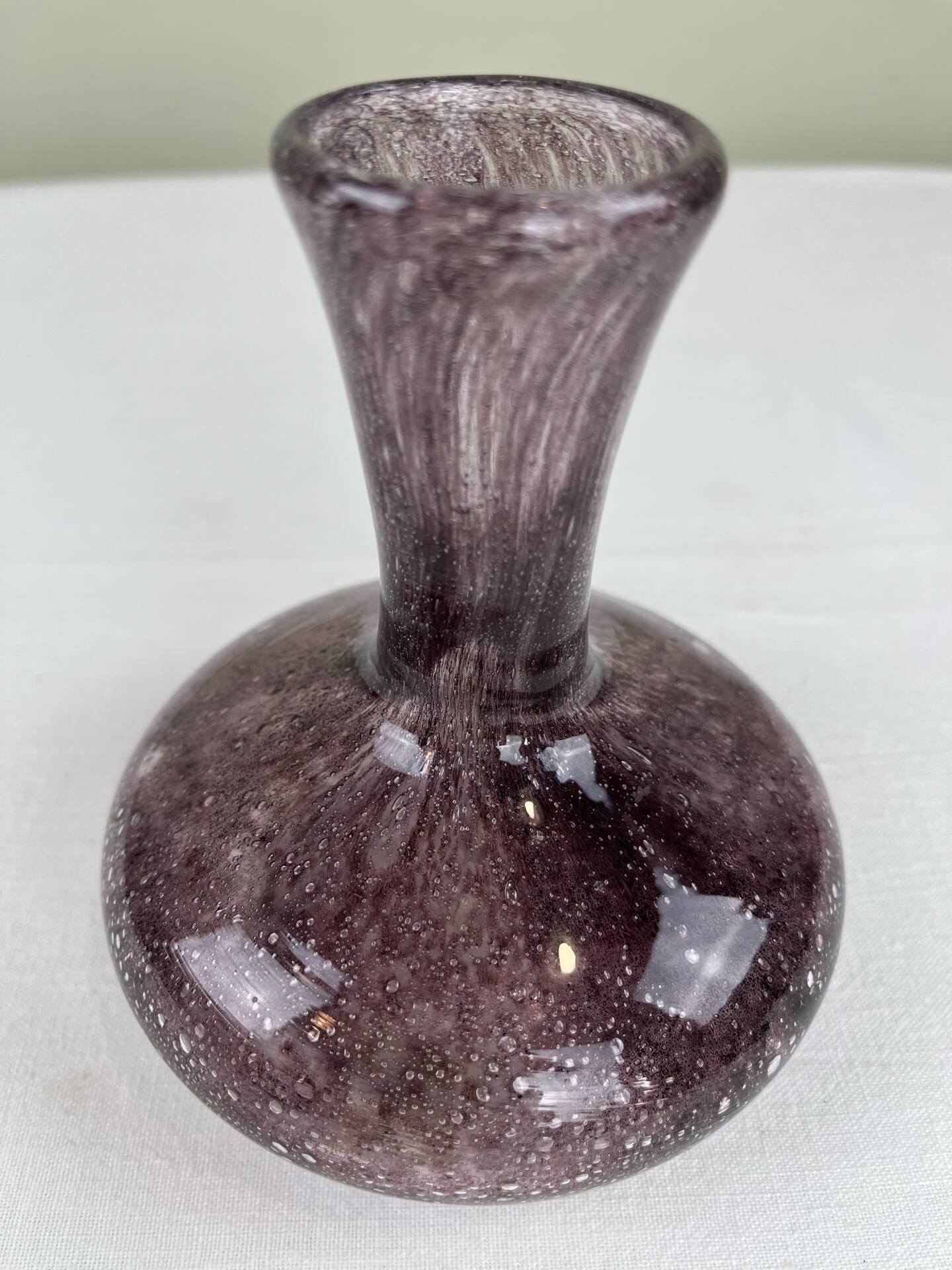 Vintage bubble glass soliflore vase in mauve/lilac.