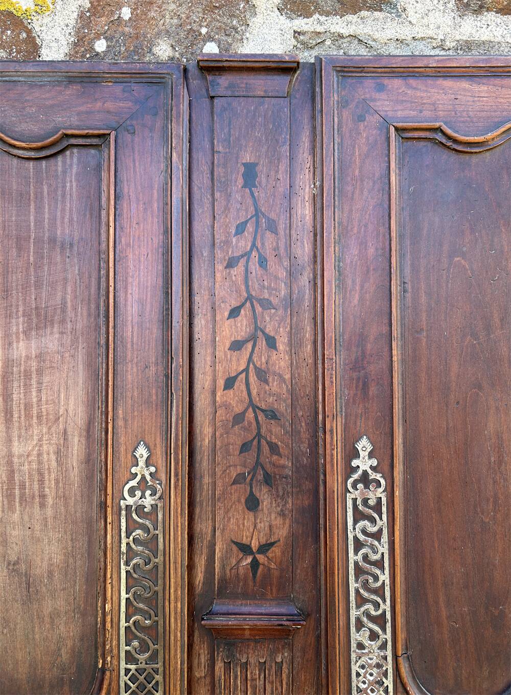 Pair of Louis XV oak wardrobe doors – 18th century