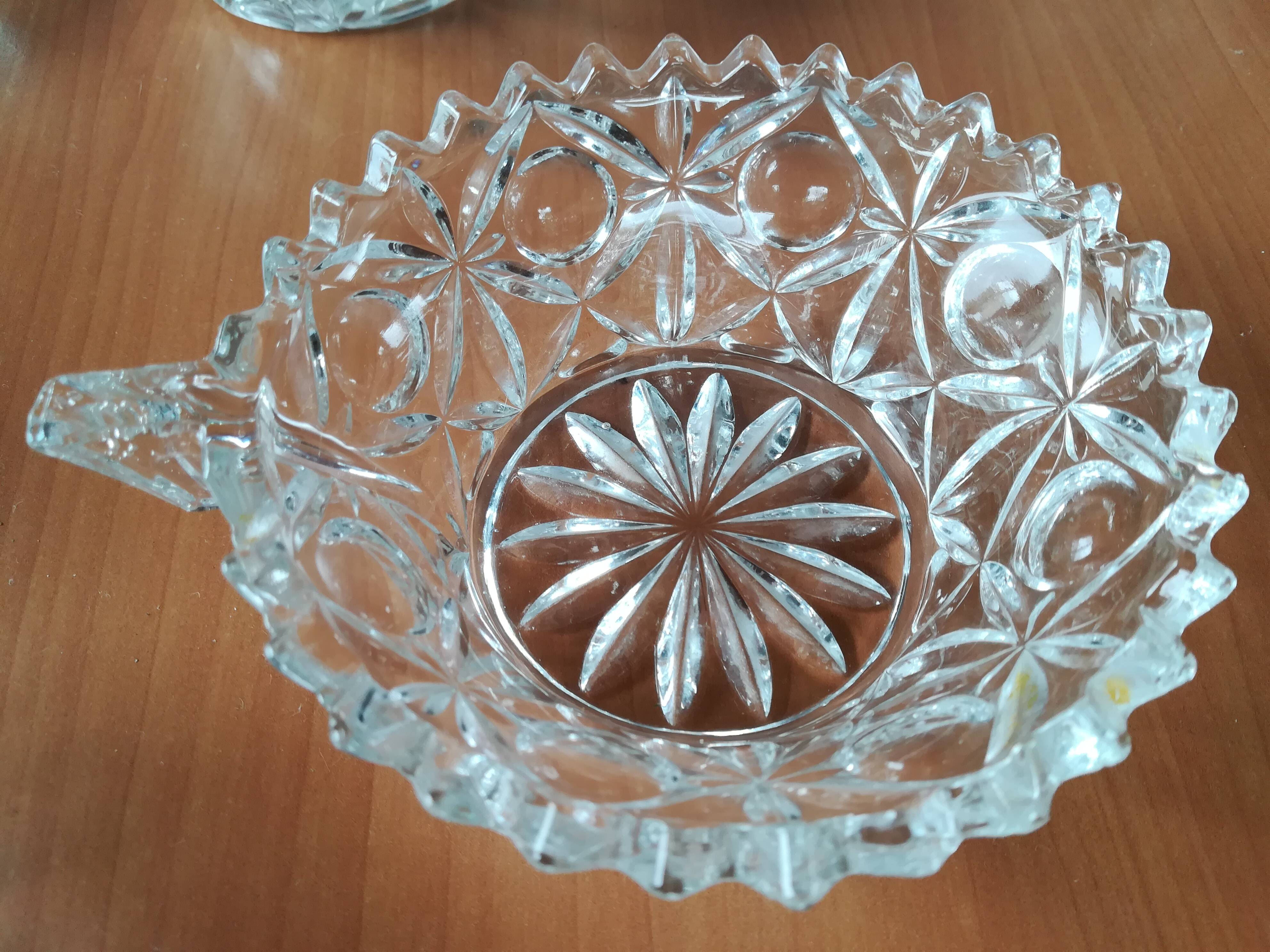Chiseled glass fruit salad set