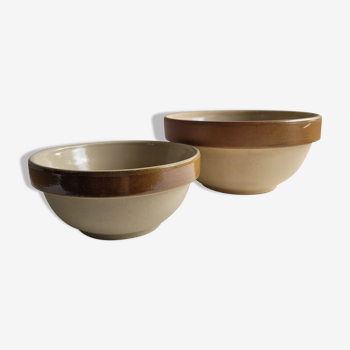 Set of 2 small and medium stoneware bowls