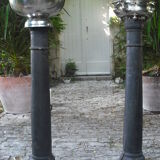 Pair of oak columns 19th