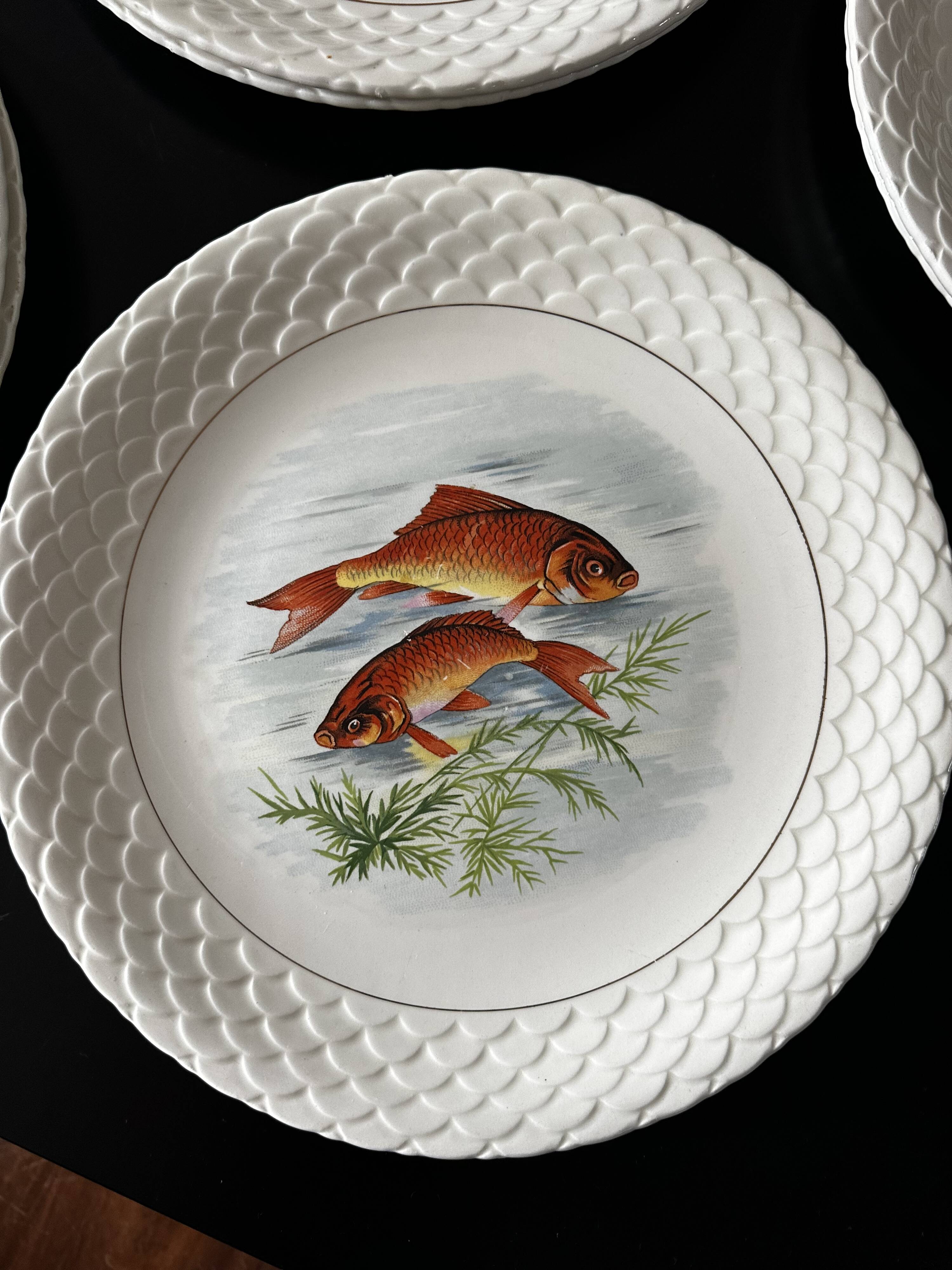 fish plates Gien