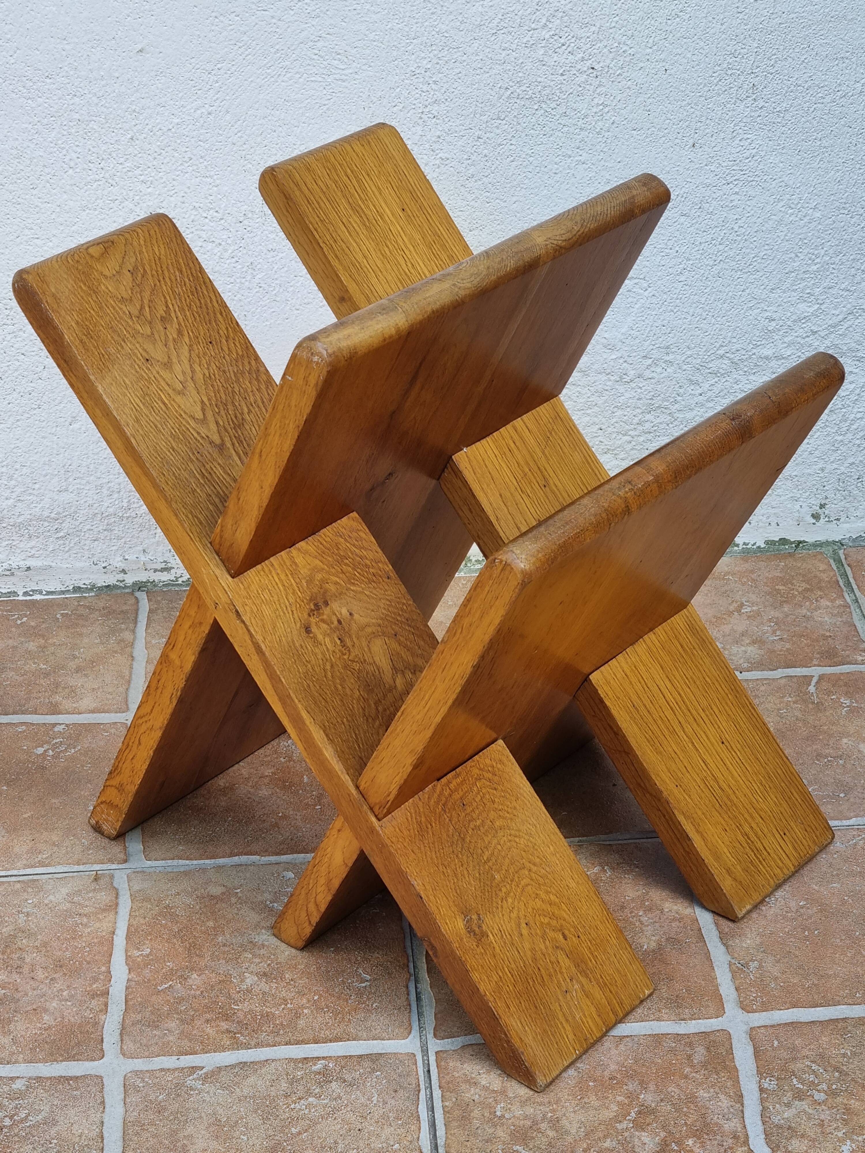 Porte-revues “Palabres” vintage en bois massif démontable, années 70, 40 cm