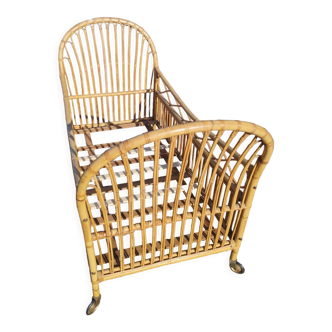 Vintage rattan cot