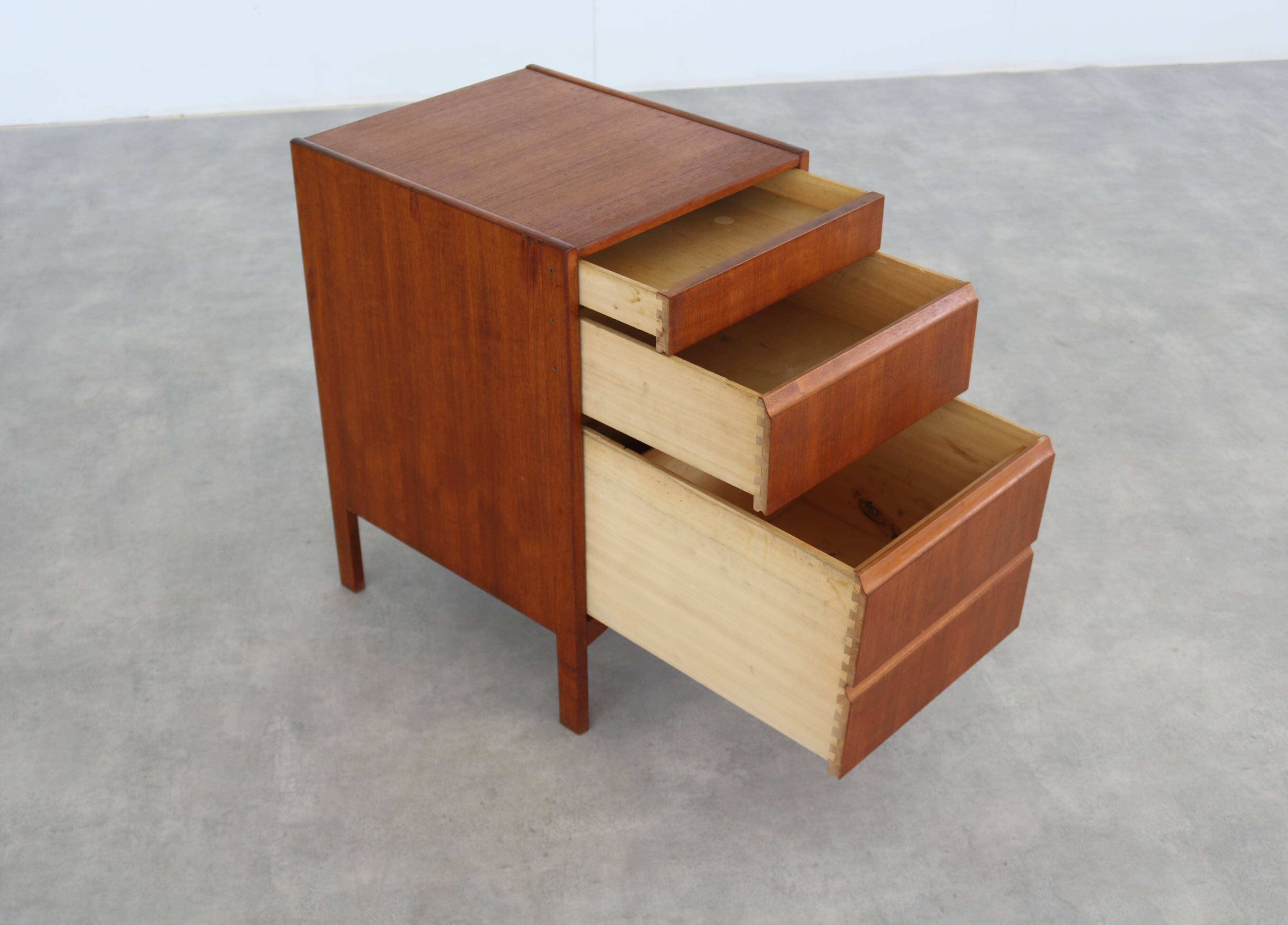 vintage chest of drawers | desk cabinet | teak | Swedish