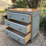 Vintage antique chest of drawers