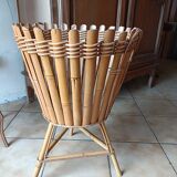 Cache pot bambou et osier sur pieds