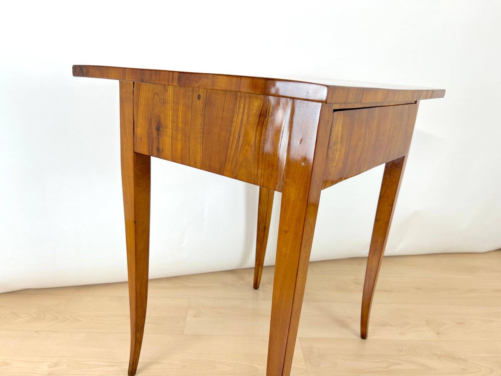 Biedermeier Side Table in Cherrywood, 1820