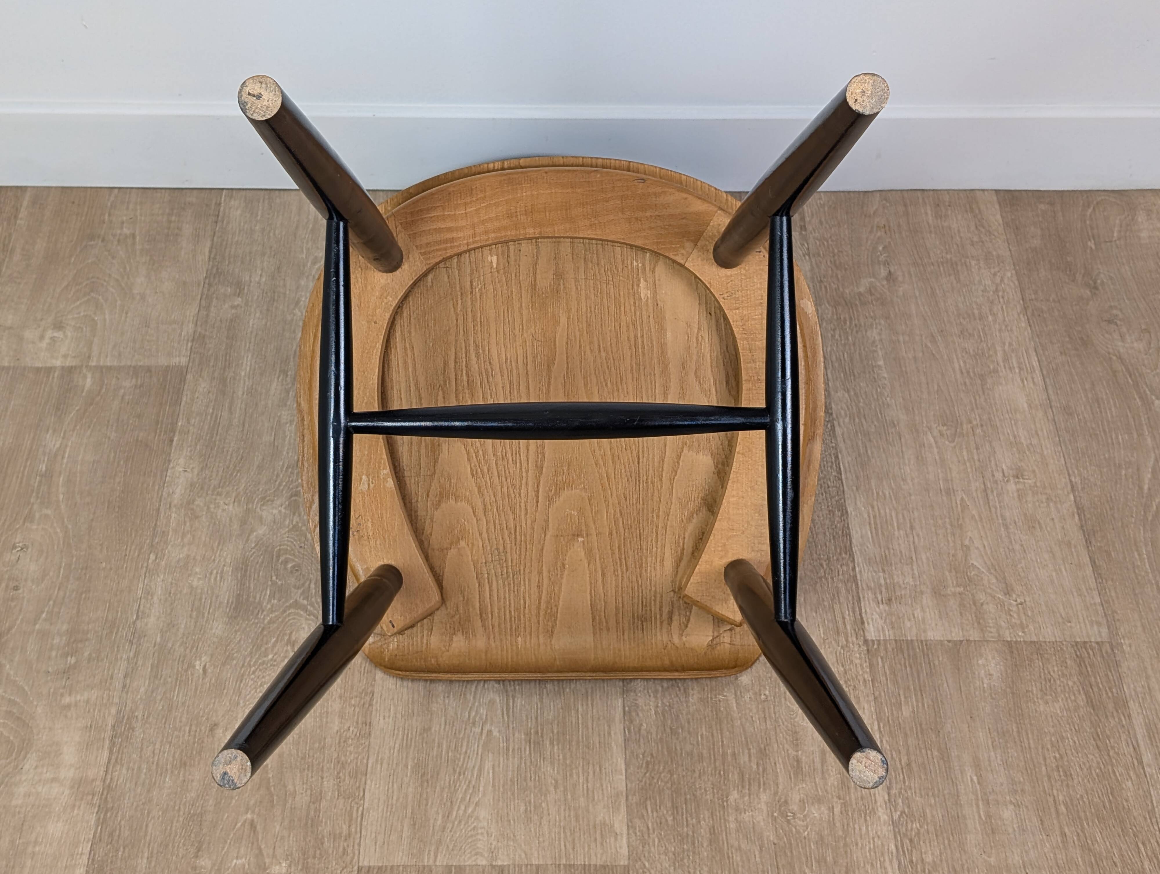Fanett Ilmari Tapiovaara Chair