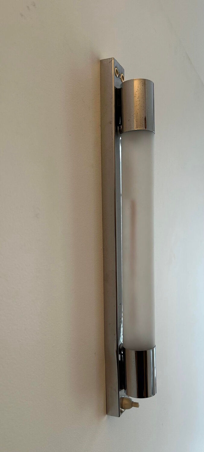 Modernist wall lamp vintage chromed metal France 1930