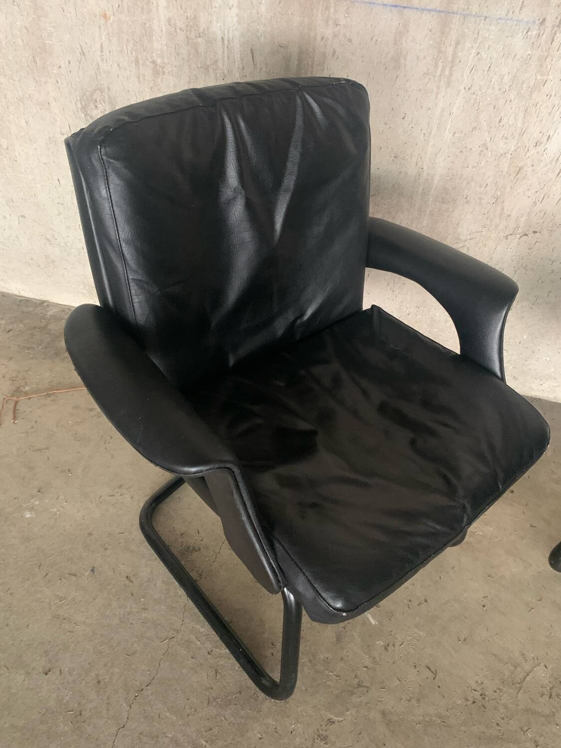 Desk chair