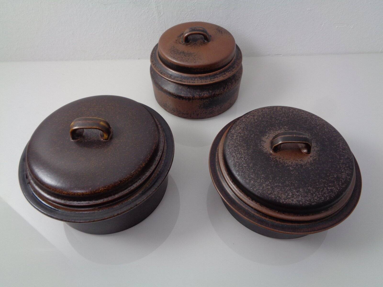 Finnish Ruska Soup Bowls with Lids by Ulla Procope for Arabia, Set of 3, 1960s, Set of 3